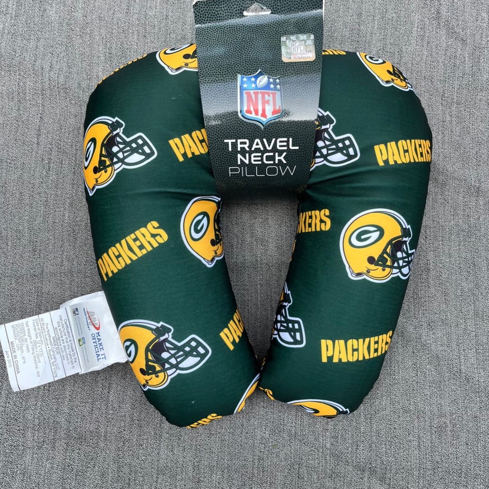 NFL Green Bay Packers Travel Neck Pillow The Northwest Company Green Helmet Logo